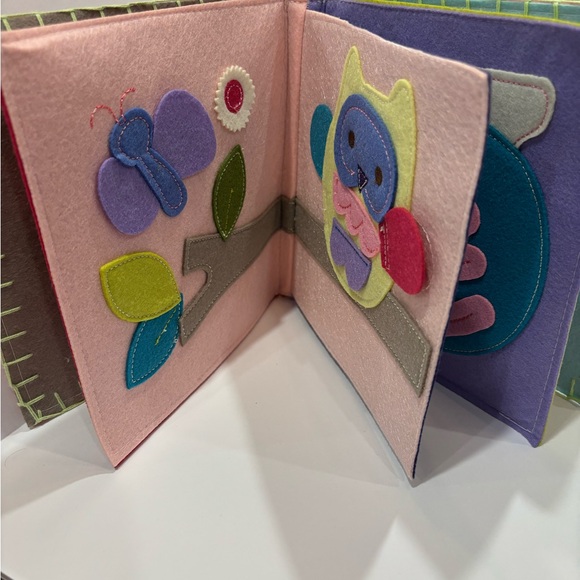 NWT Jill McDonald Baby Book - So Cute Cloth Baby Book, Gibby & Libby - Picture 3 of 10